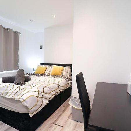 Den Accommodation & Short Lets Greenwich London - 3 Bed House Zewnętrze zdjęcie