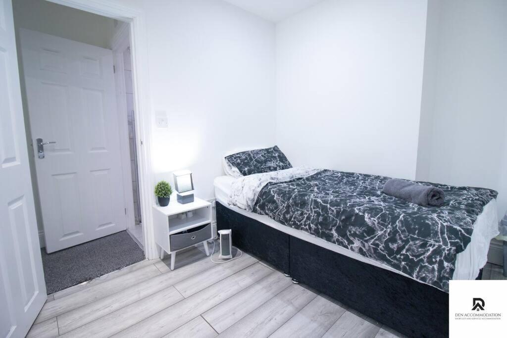 Den Accommodation & Short Lets Greenwich London - 3 Bed House Zewnętrze zdjęcie