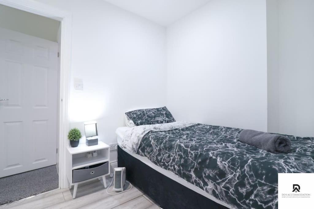 Den Accommodation & Short Lets Greenwich London - 3 Bed House Zewnętrze zdjęcie