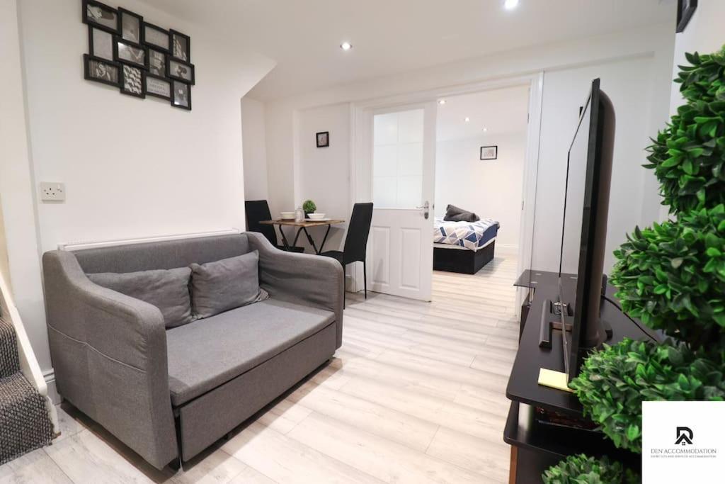 Den Accommodation & Short Lets Greenwich London - 3 Bed House Zewnętrze zdjęcie