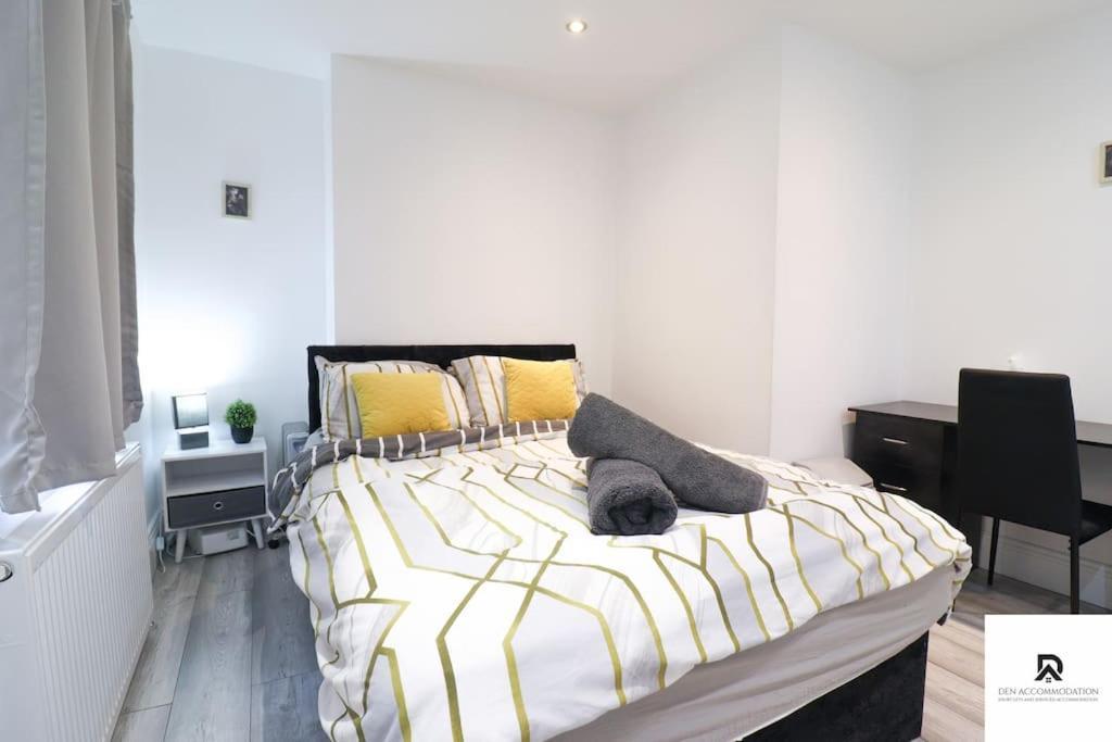 Den Accommodation & Short Lets Greenwich London - 3 Bed House Zewnętrze zdjęcie